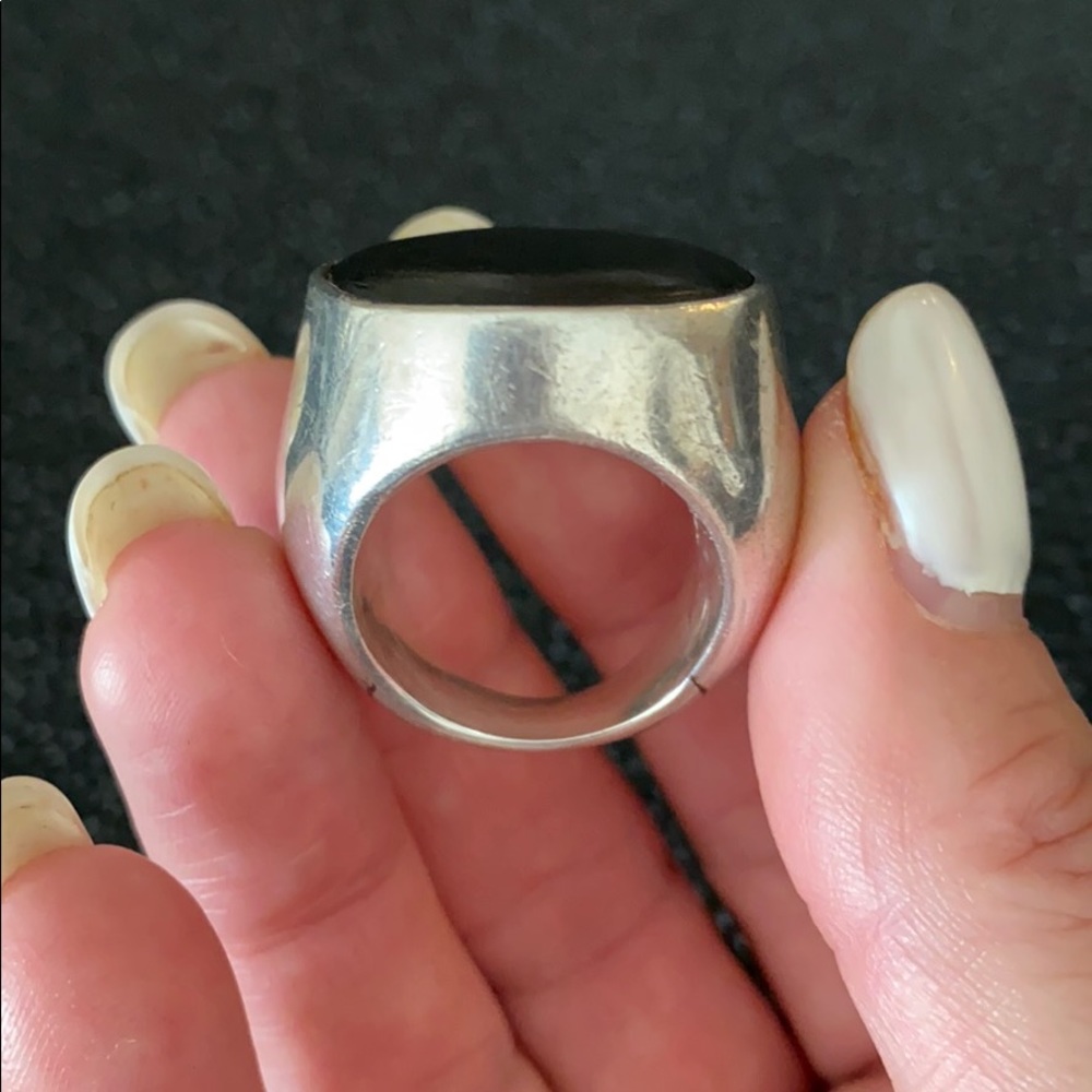 Solid Sterling & Onyx Oversized Ring - image 8
